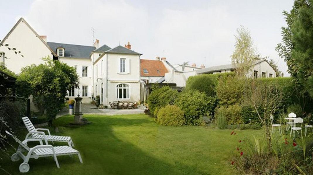 Amphore Du Berry Saint-Amand-Montrond Exterior foto